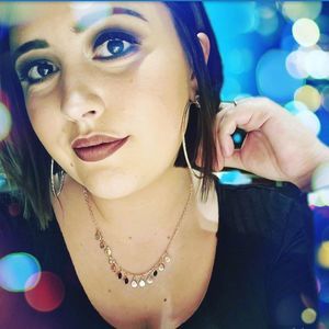 Meet your Posher, Amberly